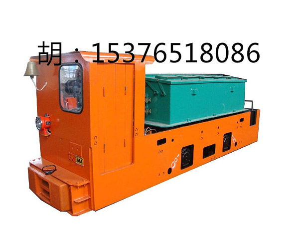 8噸電瓶車(chē).jpg